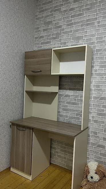 plastic qapilar: Düz masa, Stulsuz, Polkalı, Siyirməsiz, Taxta — 2