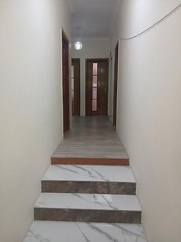 8 mikrorayon: 8 otaq, 200 kv. m, Orta təmir — 6