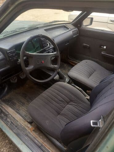авто запчасти на опель: Audi 80: 2 l | 1984 il Sedan — 5