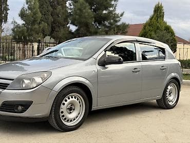 Motonəqliyyat: Opel Astra: 1.4 l | 2004 il 317077 km Hetçbek — 3