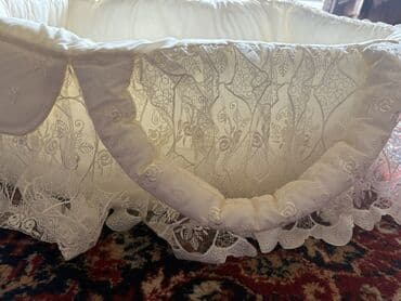 расчески для новорожденных: Uşaqlar üçün beşik, zərif güllü naxışlarla bəzədilib. Yüngül və — 8