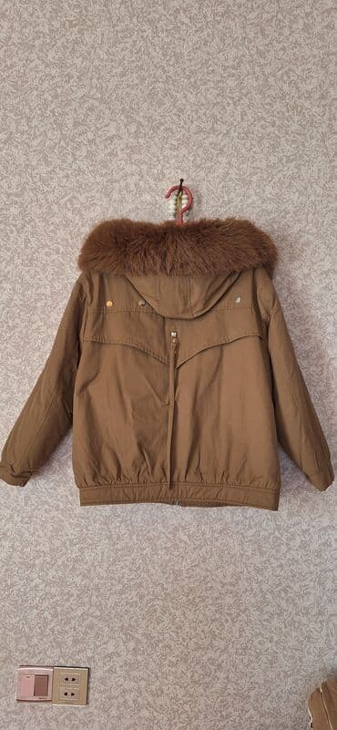 kişilər üçün steqan gödəkçə: Ölçüsü böyük olduğu üçün satılır — 2