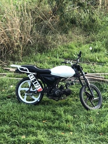 Alfa Romeo: Moped/motosiklet – custom yığma, şəhər və kənd yolları üçün sadə və — 3