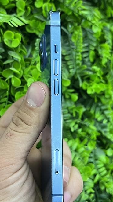 samsung a 40: IPhone 13, Mavi, Face ID — 3