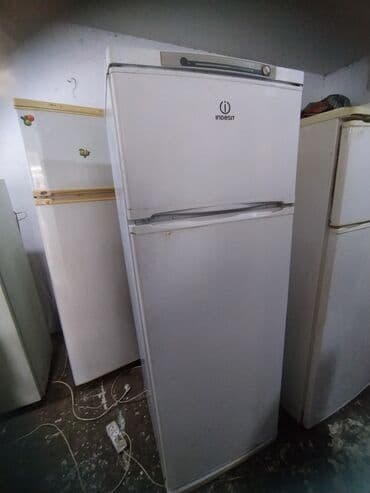 soyuducu qiyməti: 2 qapılı Indesit Soyuducu Satılır, rəng - Ağ — 6