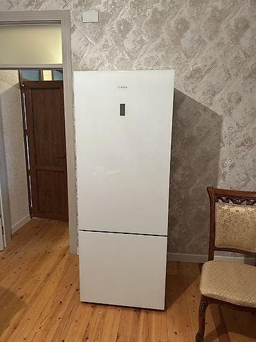 dnepr soyuducu: İşlənmiş 2 qapılı Bosch Soyuducu Satılır, rəng - Ağ, Təkərli — 1