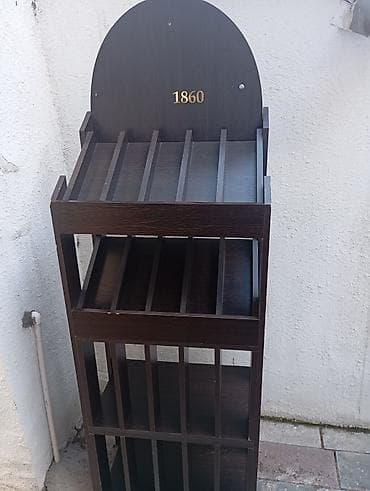 cetir restoran: Çaxır və viski stendi 1860 — 2