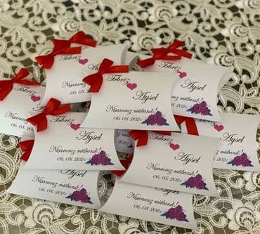 novruz xonca sekilleri: Xonca ucun paylama konfetler sifarisle bezedilir.Sifarisler en az 1 — 8