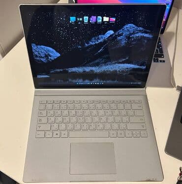 Masaüstü kompüterlər və iş stansiyaları: Dimensions: Surface Book 2 13.5" i7: 12.3" x 9.14" x 0.59"-0.90" (312 — 2