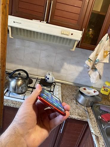 iphone 8 barter var: IPhone 8 Plus, 64 GB, Qırmızı, Simsiz şarj — 6