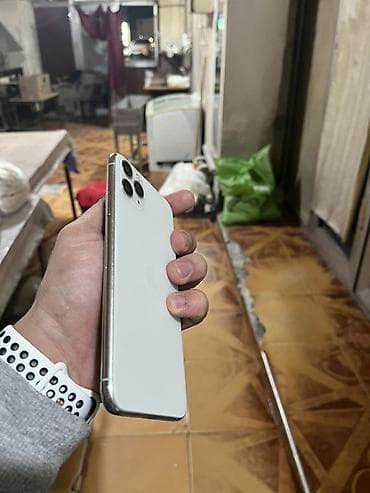 dubayda iphone 14 pro max: IPhone 11 Pro Max, 64 GB, Gümüşü, Simsiz şarj — 3