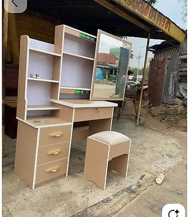bilgisayar seti: Vizaj masası və taburet dəsti - Rəng: bej-ağ kontrastlı - Material — 1