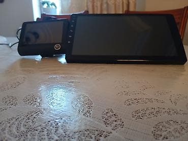 avtomobil monitoru: Avtomobil üçün monitor və videoqeydiyyatçı Dəstə daxildir: 1. Böyük — 2