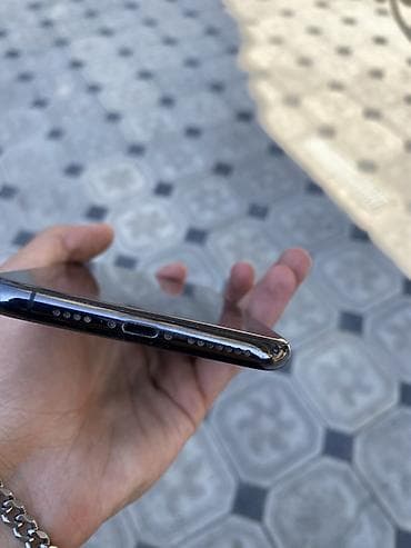 IPhone 11 Pro, 256 GB, Space Gray, Face ID, Simsiz şarj — 5