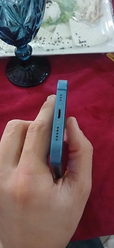 oculus quest 3: IPhone 13, Mavi, Simsiz şarj — 6