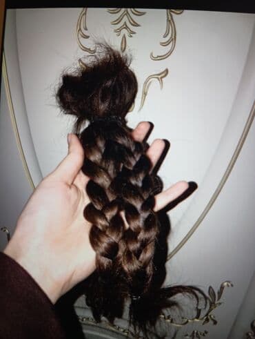 Qaynaq saçlar, Təbii