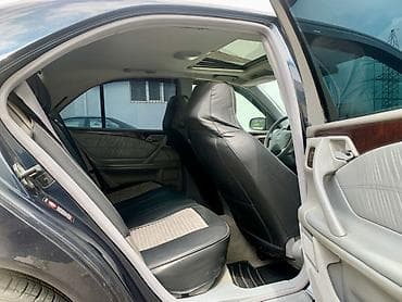 mersedes 2 4: Mercedes-Benz E 320: 3.2 l | 2000 il Sedan — 8