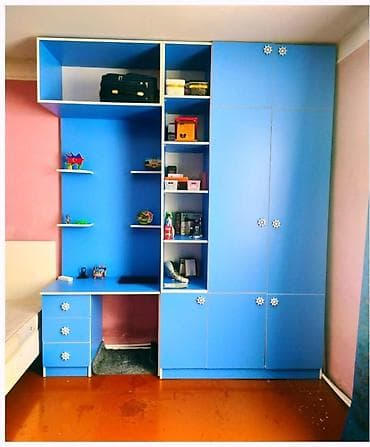 Dolab 165 azn Hundurluyu 2.80 Uzunlugu 2.40 Eni 60 sm 🏡 Xirdalan