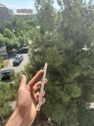 irshad electronics gence: IPhone 8 Plus, Qızılı, Qırıq — 3