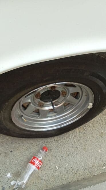 3D panellər: Yükdaşıma üçün modifikasiya olunmuş sovet istehsalı minik avtomobili — 13