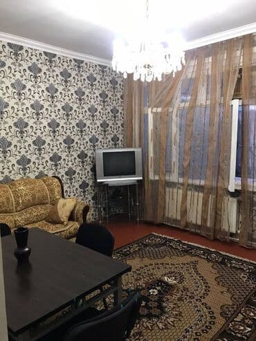 qaracuxurda ev: 100 kv. m, 3 otaqlı — 1