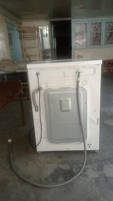 Paltaryuyan maşın LG, 5 kq, İşlənmiş, Avtomat, Qurutmasız — 2