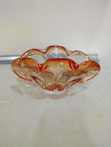 olke bayraqlari: Şüşə dekor və servis dəsti - 2 ədəd yaşıl rəngli, qızılı bəzəkli və — 3