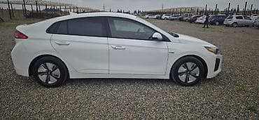 nissan 350z satilir: Hyundai Ioniq Hybrid – ağ rəngli, 5 qapılı liftbek. Texniki — 4