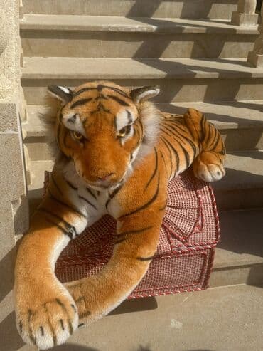 i̇ntertaktiv oyuncaq pişiklər: Yumşaq pələng oyuncağı.elaqe vatsap — 1