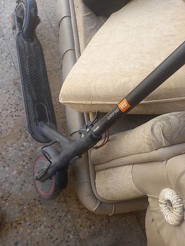 te 16: Xiaomi Mi Electric Scooter (M365 seriyası) - Marka/model: Xiaomi Mi — 6