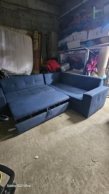 Divan Acilir yatag olur Depoda oldugu ucun tozludu Qiymet 90 azn Unvan — 2