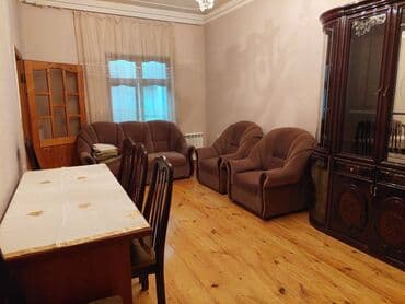 ehmedlide menziller: Əhmədli metrosuna yaxin Narqilə kafesinə yaxin 2 mertebeli binanın — 1