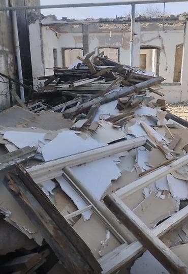 Tikinti-söküntü tullantıları – qarışıq materiallar - Taxta şüalar