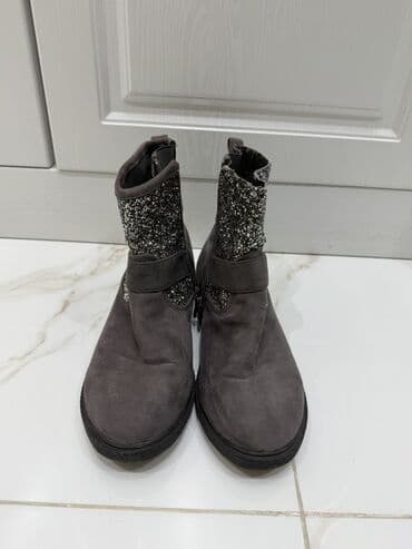 qadınlar üçün demisezon zamşa botfortlar: Qısaboğaz, Ölçü: 36, rəng - Boz, İşlənmiş — 3