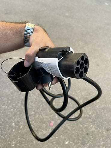 Changan veya byd ucun adaptor yenidir islenmeyib 16amper ROMADA EV