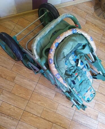 yay kolyaskası: Qiş yay kolyaskası.Az işlənib.Yeni kimidir.Evde yer yoxdu deye — 4