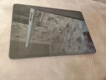 diz usdu komputer: Apple iPad planşet - Ekran: 9.7" Retina (təxmini), Home düyməsi və — 3