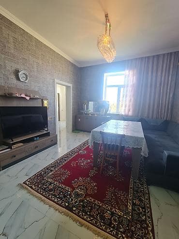 sumqayitda daxili kreditle evler: Ev təcili satılır. Sulutəpə Çiçək qəsəbəsi. 120 kvadretdı. 60 kv — 2