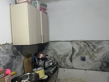 1 otaql: 1 otaqlı mənzil – mətbəx-studiya, sanitar qovşaq və qonaq otağı — 6