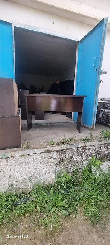 puf oturacaq: Məktəb və kurslar üçün stol və stul dəsti. 65santimetrlik- 3cüt — 6