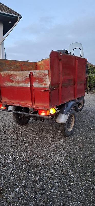 Otur sur muravedr hec bir prablemi yoxdu .elave suali olan nomere lalafo.az -da Otur sur muravedr hec bir prablemi yoxdu .elave suali olan nomere