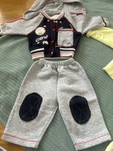 детский джинсовый костюм: Uşaq idman dəsti - 2 hissə: ceket və şalvar - Rənglər: boz, tünd göy — 1