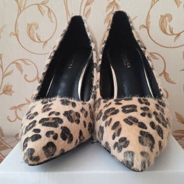 женские золотистые туфли: Tuflilər, Ölçü: 39, rəng - Qızılı, Yeni — 4