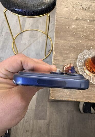 BMW: IPhone 17 Pro Max, 256 GB, Mavi, Barmaq izi, Face ID — 5