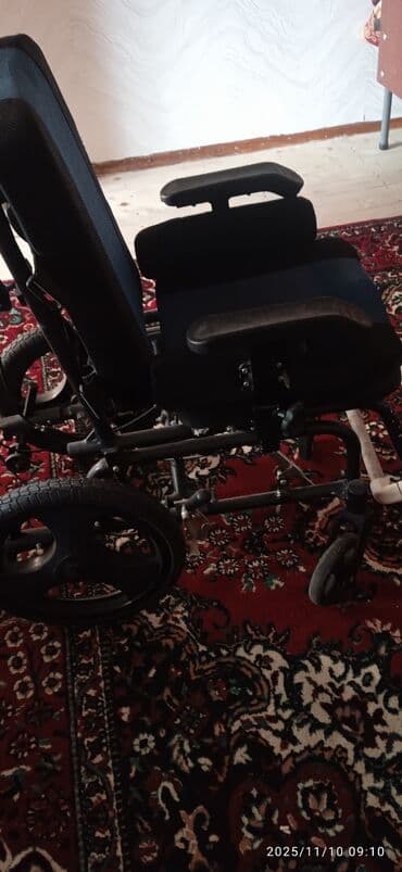 Медицинское оборудование: Təkərli əlil arabası – komfortlu və funksional model - Rəng — 4