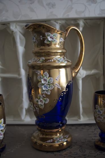 yasil hasar: Bohemia dəst. 27 il bundan qabaq alinib. Qutusunda saxlanilib.Tam — 4