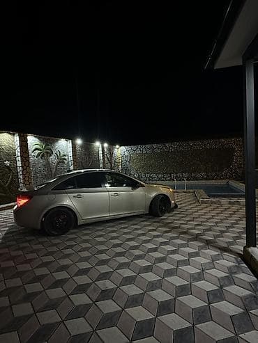 cobalt disk: Chevrolet Cruze: 1.4 l | 2013 il 198800 km Sedan — 3