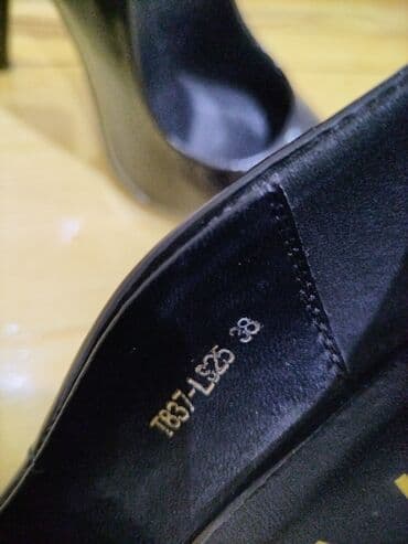 женские туфли на шпильке: Туфли, Размер: 38, цвет - Черный, Б/у — 2