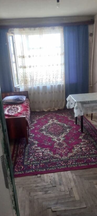 снять комнату в общежитии: Kirayə üçün sadə, işıqlı otaq. - Tək nəfərlik çarpayı, döşək və — 1