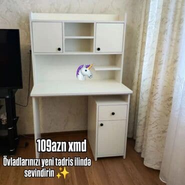 Ağ rəngli funksional yazı/stol və rəf sistemi. Xüsusiyyətlər: - Geniş